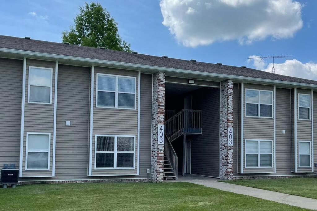 The Bernice - 2 Bedroom Apt In Quilt Town, Usa Hamilton ภายนอก รูปภาพ
